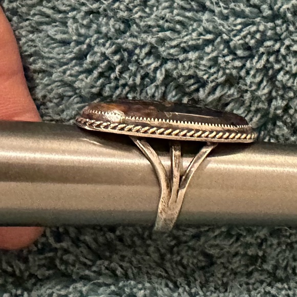 Vintage Native American Petrified Wood & Sterling Silver Ring size 6 - Picture 3 of 6